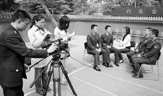 怎么打背包 怎么打背包